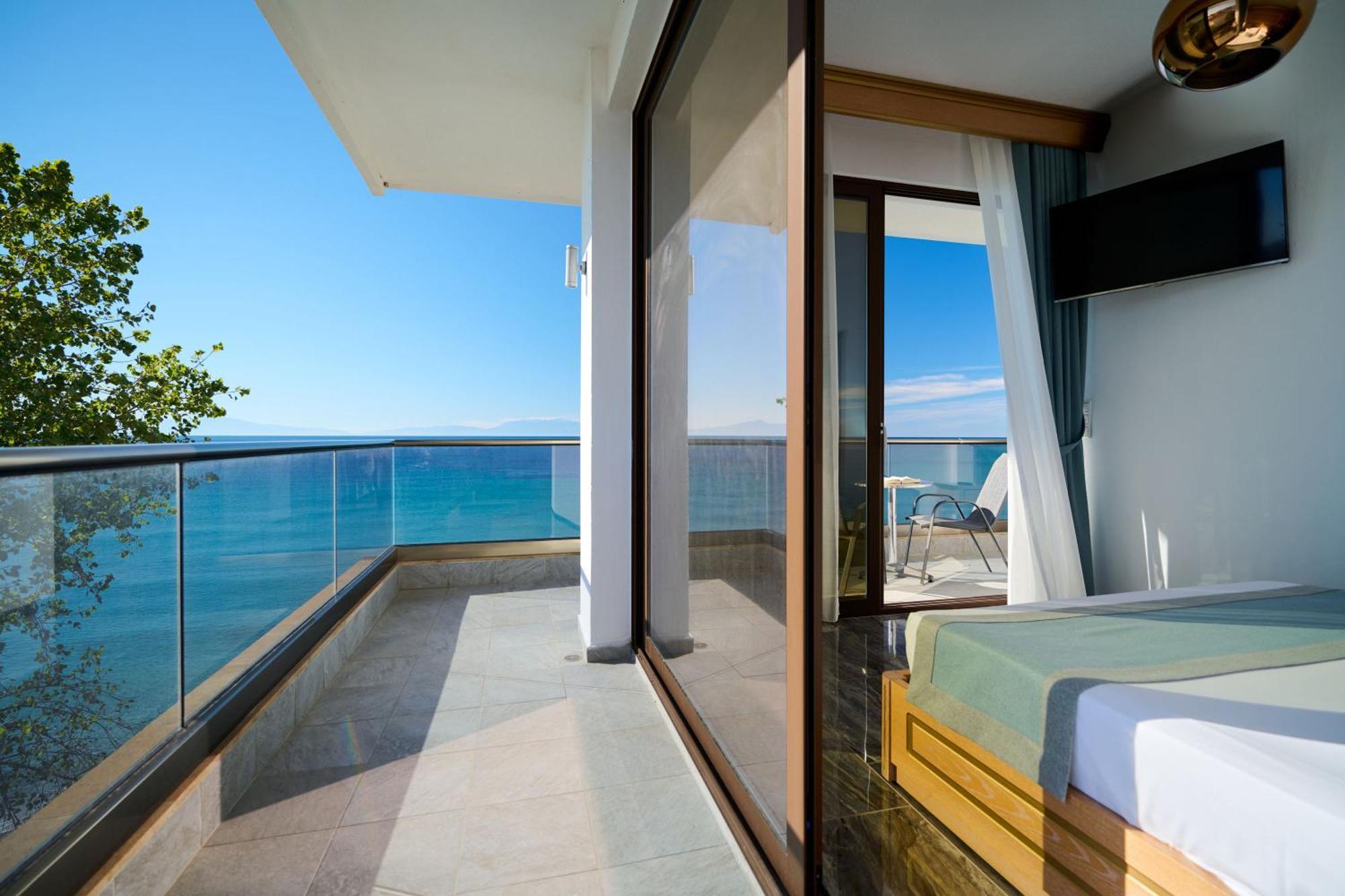 Evlogia Hotel Seafront And Anex By Greek Pride Fourka Buitenkant foto